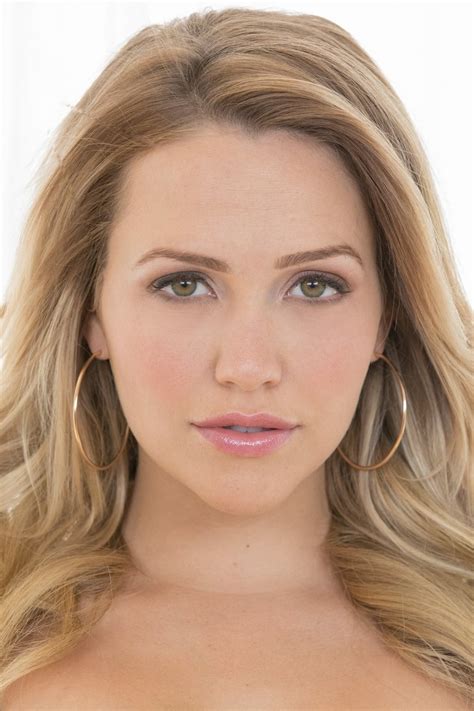 mia malkova nude|Mia Malkova Newest Porn Videos